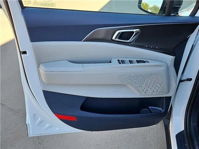 New 2026 Snow White KIA SX Passenger image 14
