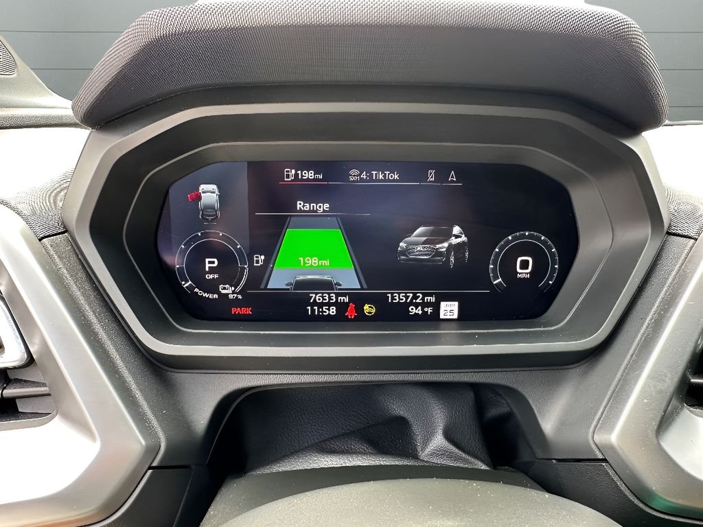 Used 2023 Mythos Black Metallic Audi Premium Plus image 27