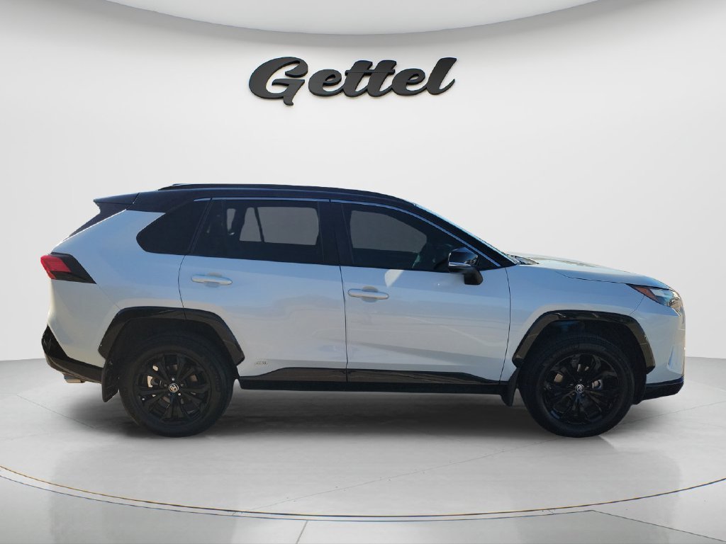 Certified Used 2022 White Toyota XSE image 4