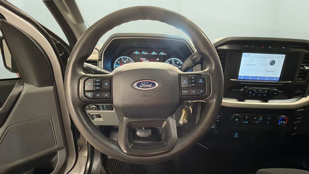 Used 2021 White Ford XLT image 16