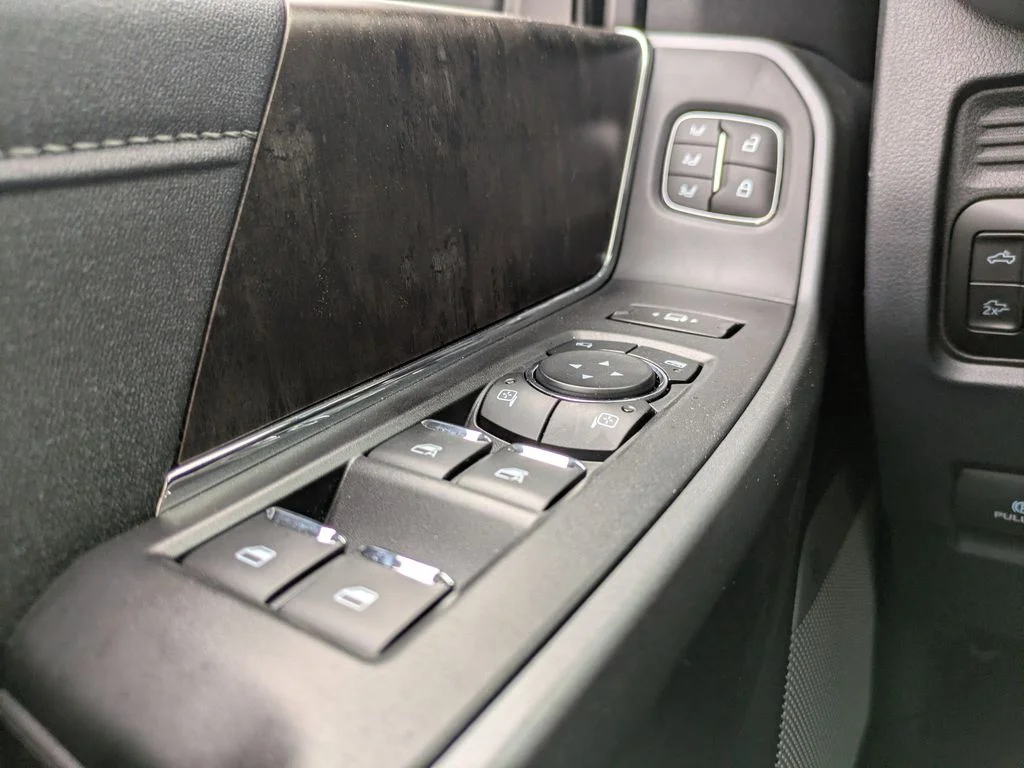 New 2026 Agate Black Metallic Ford Lariat image 26