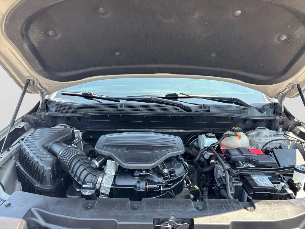 Used 2021 Gray Chevrolet RS image 20