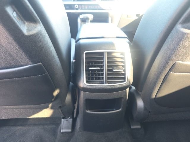 Used 2023 Black Kia X-Line image 28