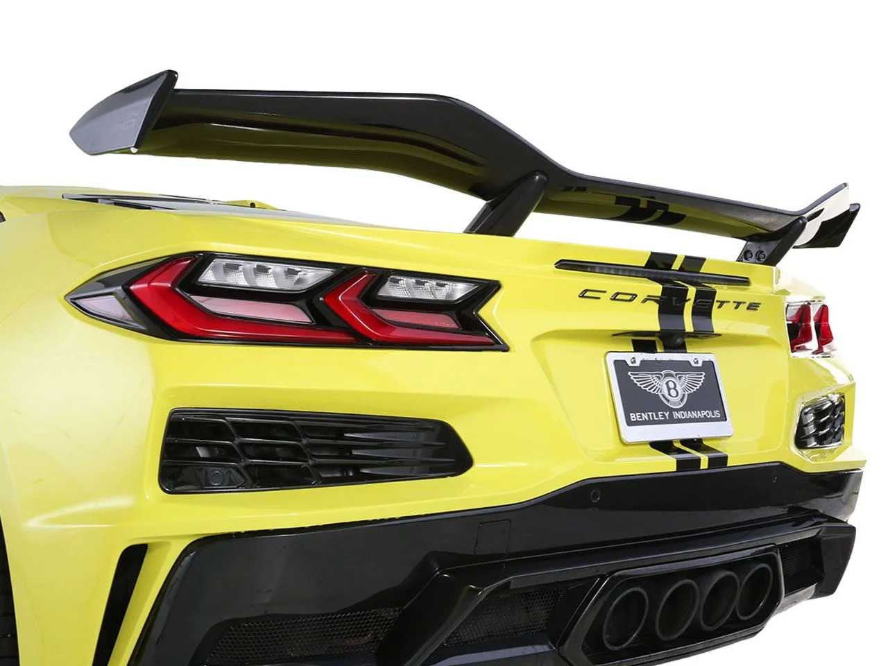 Used 2023 Yellow Chevrolet Z06 image 7