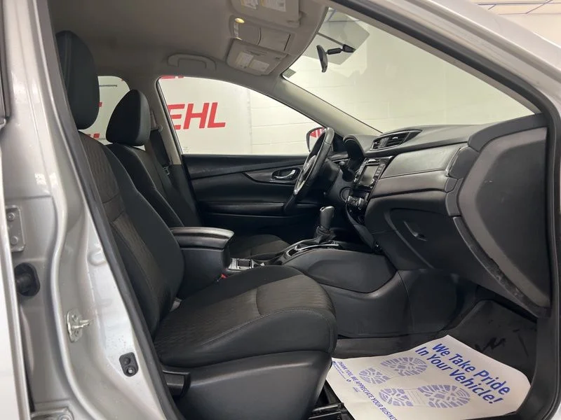 Used 2018 Silver Nissan SV image 12
