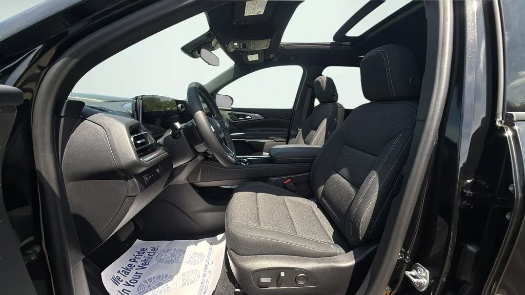 New 2026 Mosaic Black Metallic Chevrolet LT image 21