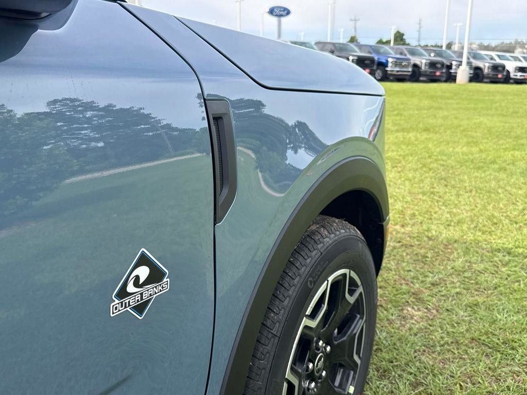 New 2026 Azure Gray Metallic Tri-Coat Ford Outer Banks® image 49