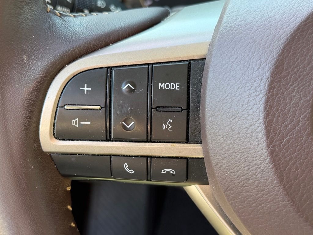 Used 2019 Beige Lexus 350 image 15