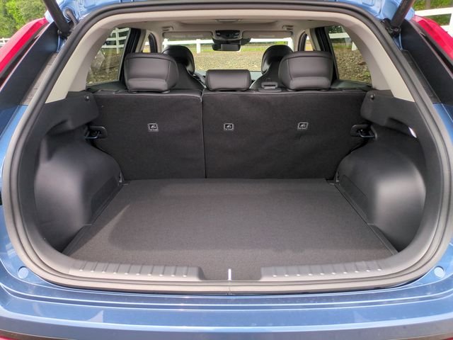 New 2026 Mineral Blue Kia SX image 25
