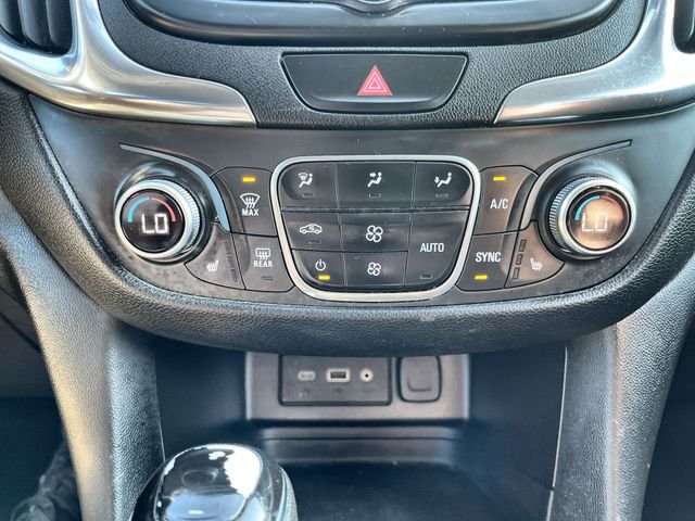 Used 2020 Gray Chevrolet LT image 18