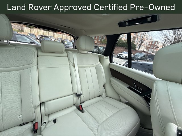 Certified Used 2023 Fuji White Land Rover SE image 7