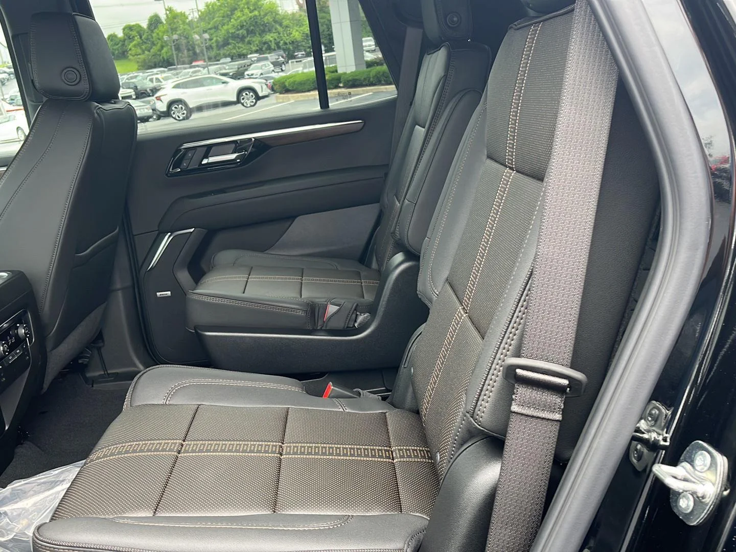 2026 Chevrolet Tahoe High Country - Photo 24