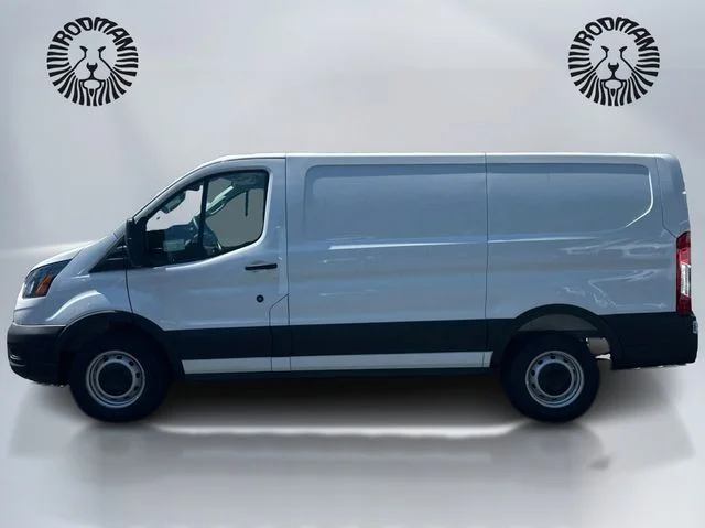 New 2026 Oxford White Ford Cargo Van image 8