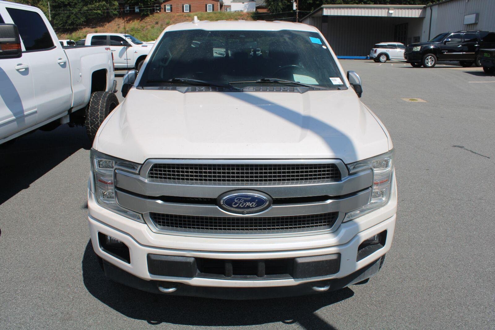 Used 2019 White Platinum Metallic Tri-Coat Ford Platinum image 2
