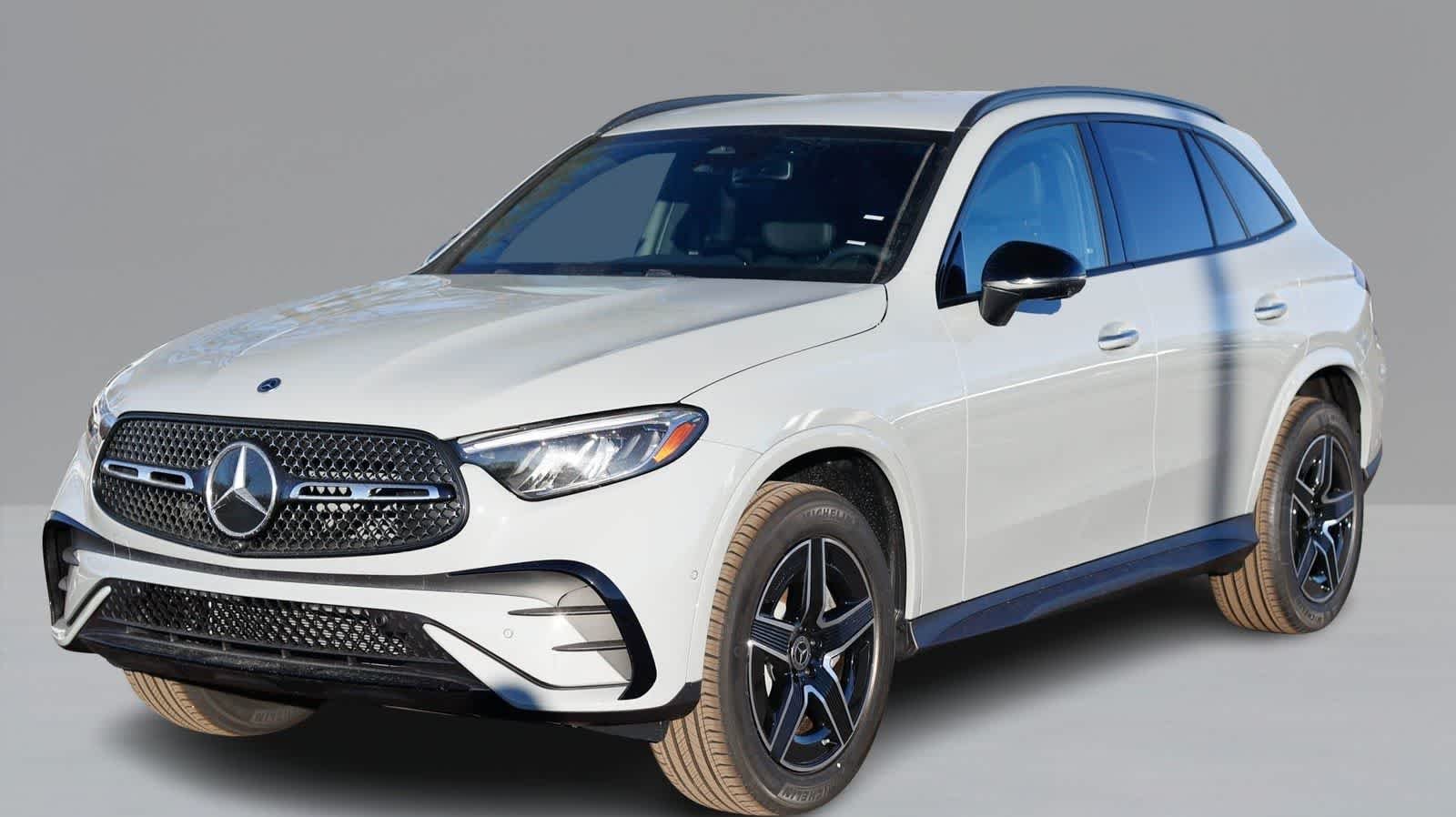 2026 Mercedes-Benz GLC GLC 300 4MATIC's photo