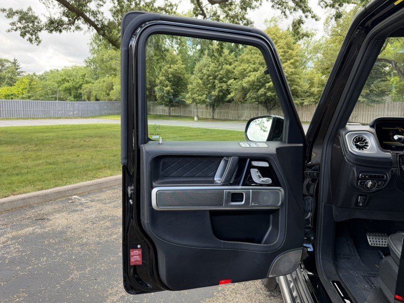 Used 2021  Mercedes-Benz AMG® G 63 image 19