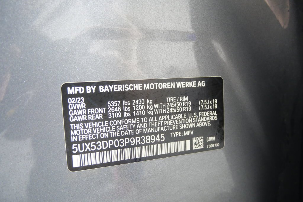 Used 2023 Gray Metallic BMW xDrive30i image 26