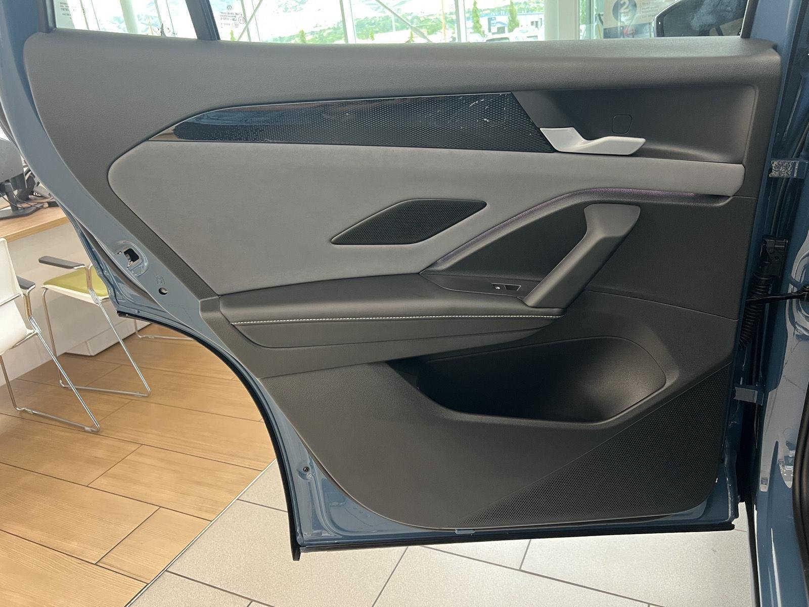 New 2026 Monterey Blue Pearl Volkswagen SE R-Line Black image 23