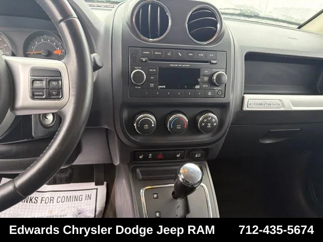 Used 2017 Red Jeep Sport image 18