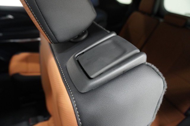 2027 Chevrolet Traverse Z71 - Photo 24