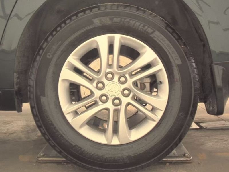 Used 2020 Gray Buick Essence image 27