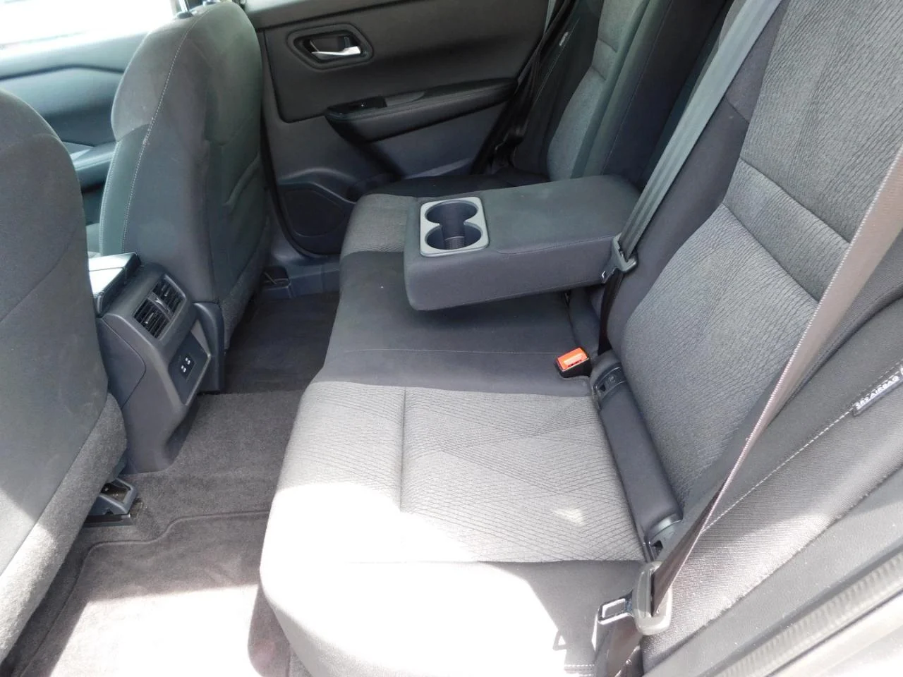 Used 2025 Gun Metallic Nissan AWD SV image 25
