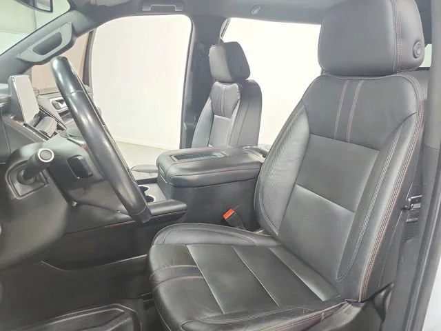 Used 2021 Summit White Chevrolet RST image 19
