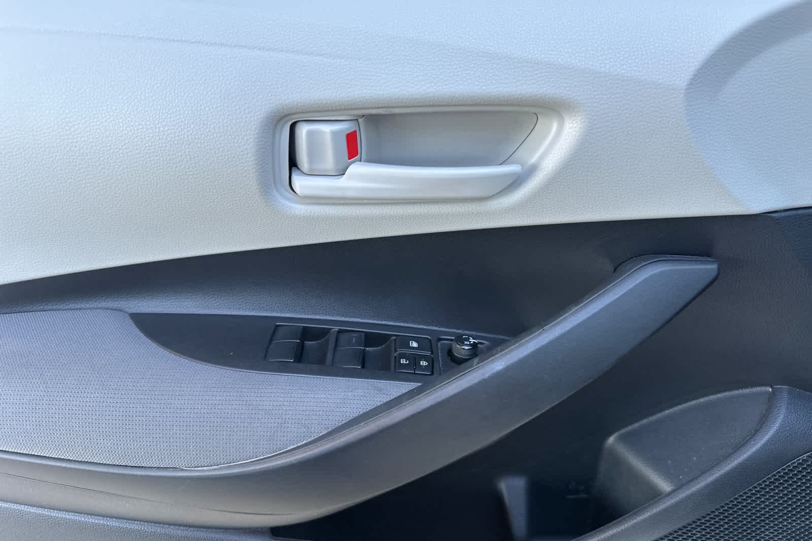 Used 2023 Classic Silver Metallic Toyota LE image 12