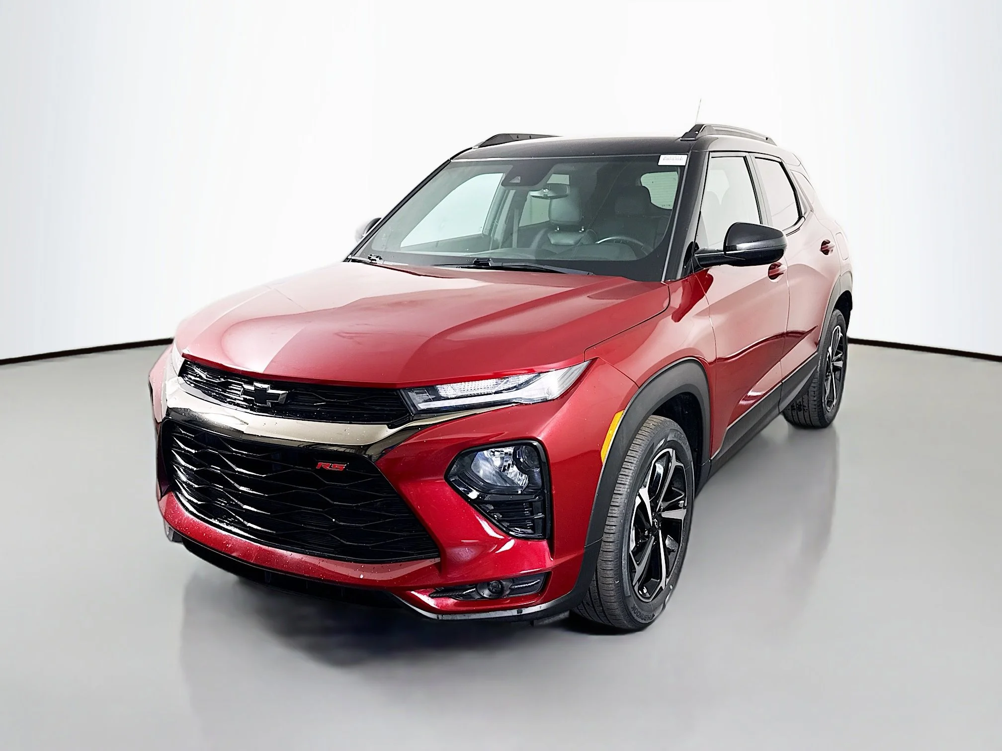 Used 2023 Crimson Metallic Chevrolet RS image 3