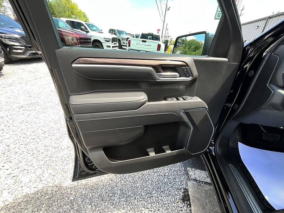 Used 2026 Black Chevrolet LT image 11