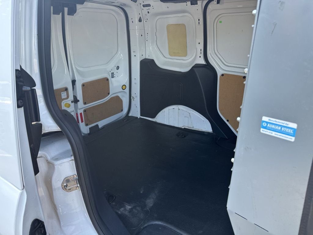 Used 2015  Ford XL image 10