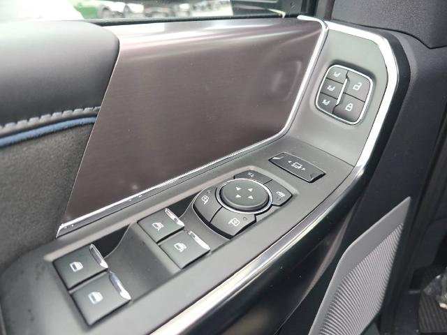 New 2026 Carbonized Gray Metallic Ford F-250® Platinum® image 48