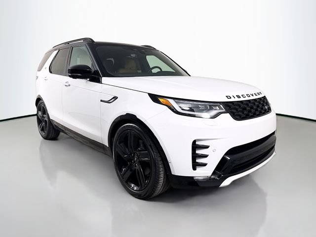 New 2026 Fuji White Land Rover Dynamic SE image 3