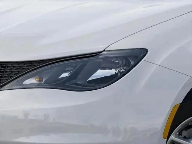 2026 Chrysler Voyager LX - Photo 36