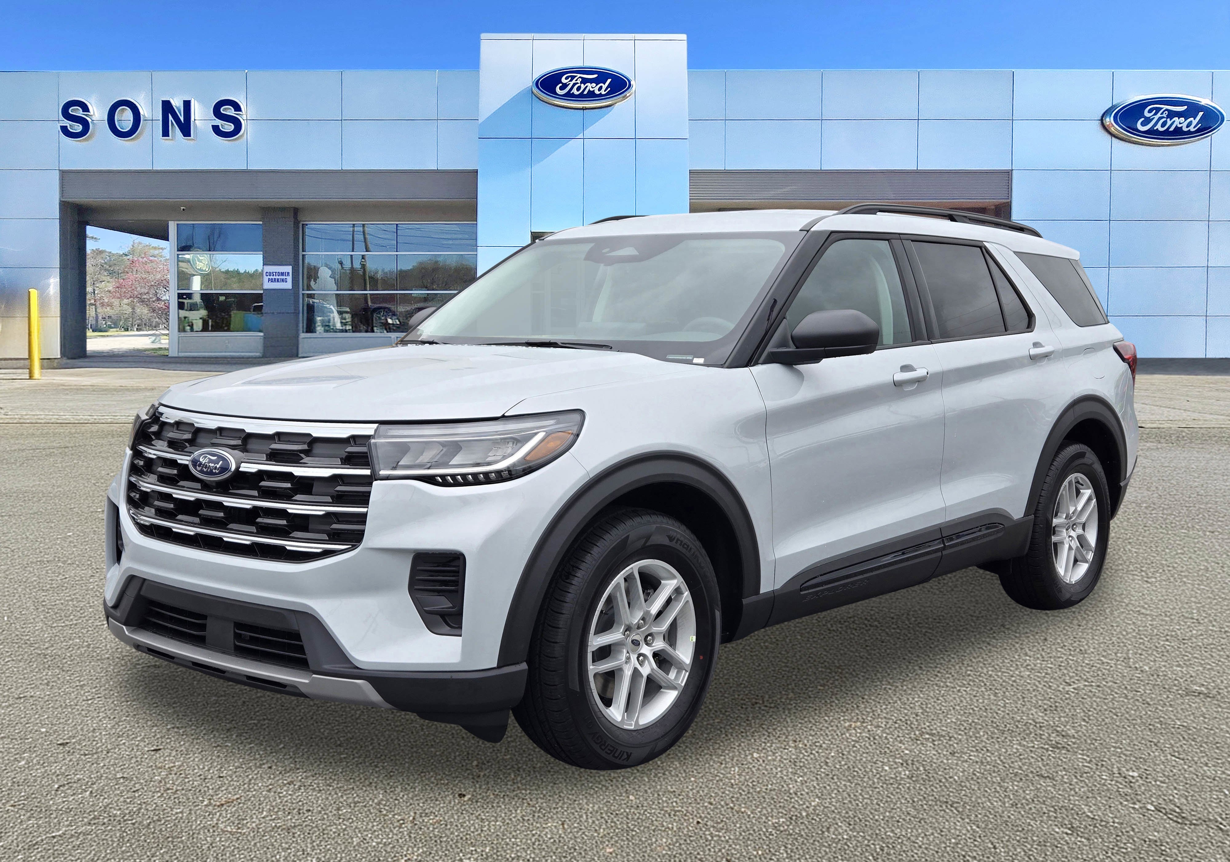 New 2026 Space White Metallic FORD Active image 1