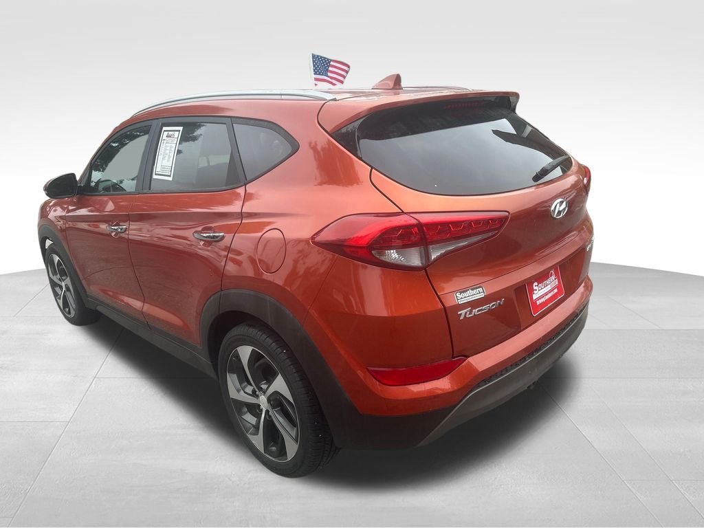 Used 2016 Orange Hyundai Limited image 17