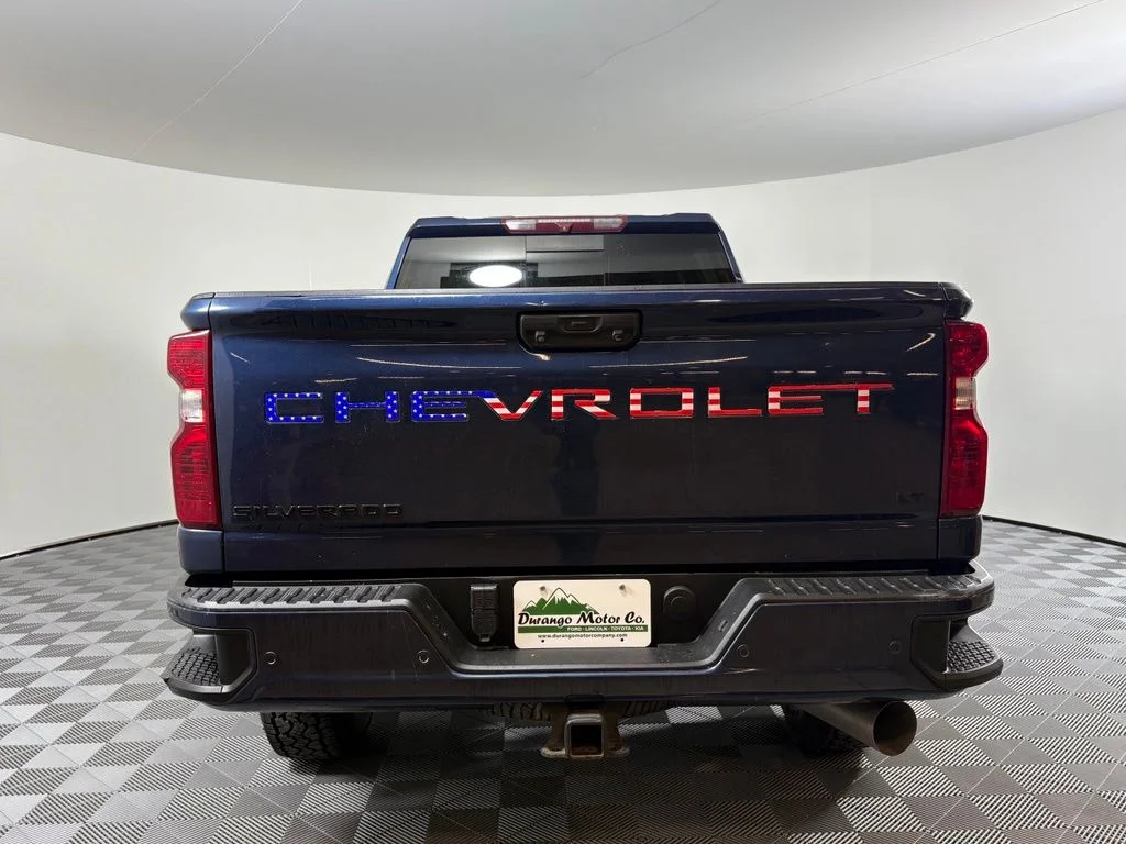 Used 2021 Northsky Blue Metallic Chevrolet LT image 10