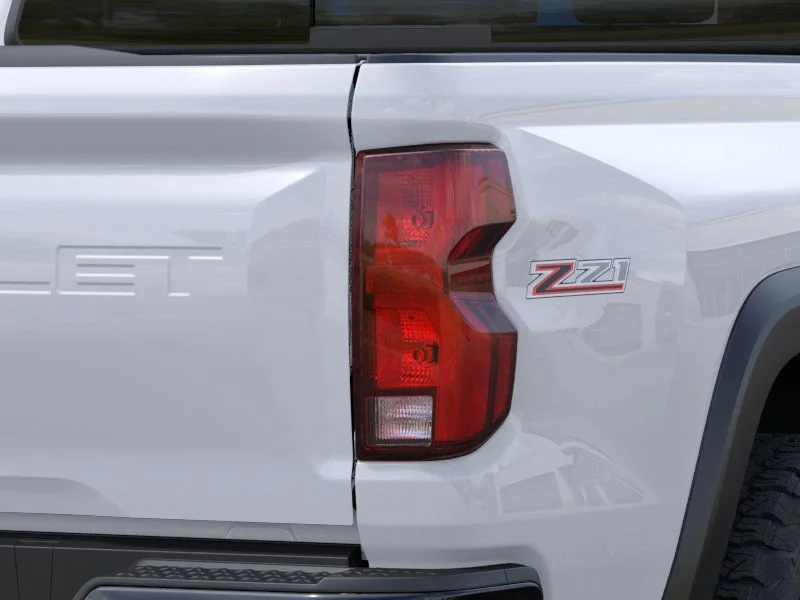 2024 Chevrolet Colorado Z71 - Photo 11