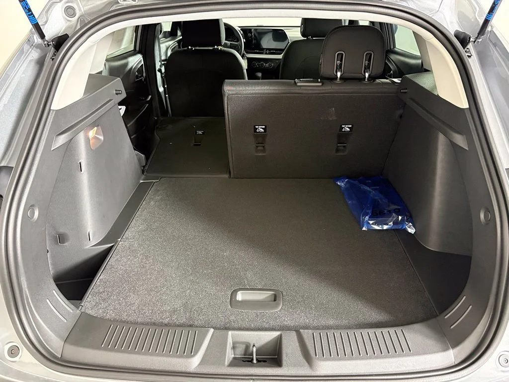2026 Chevrolet Trax LS - Photo 21