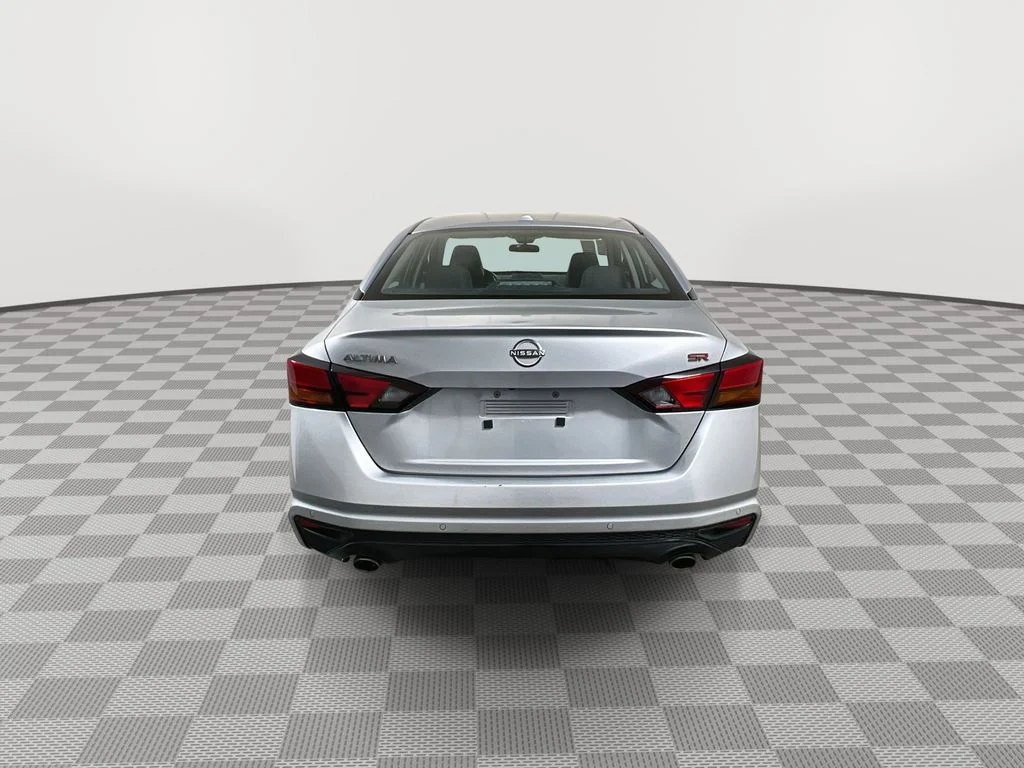 Certified Used 2024 Silver Nissan 2.5 SR image 7