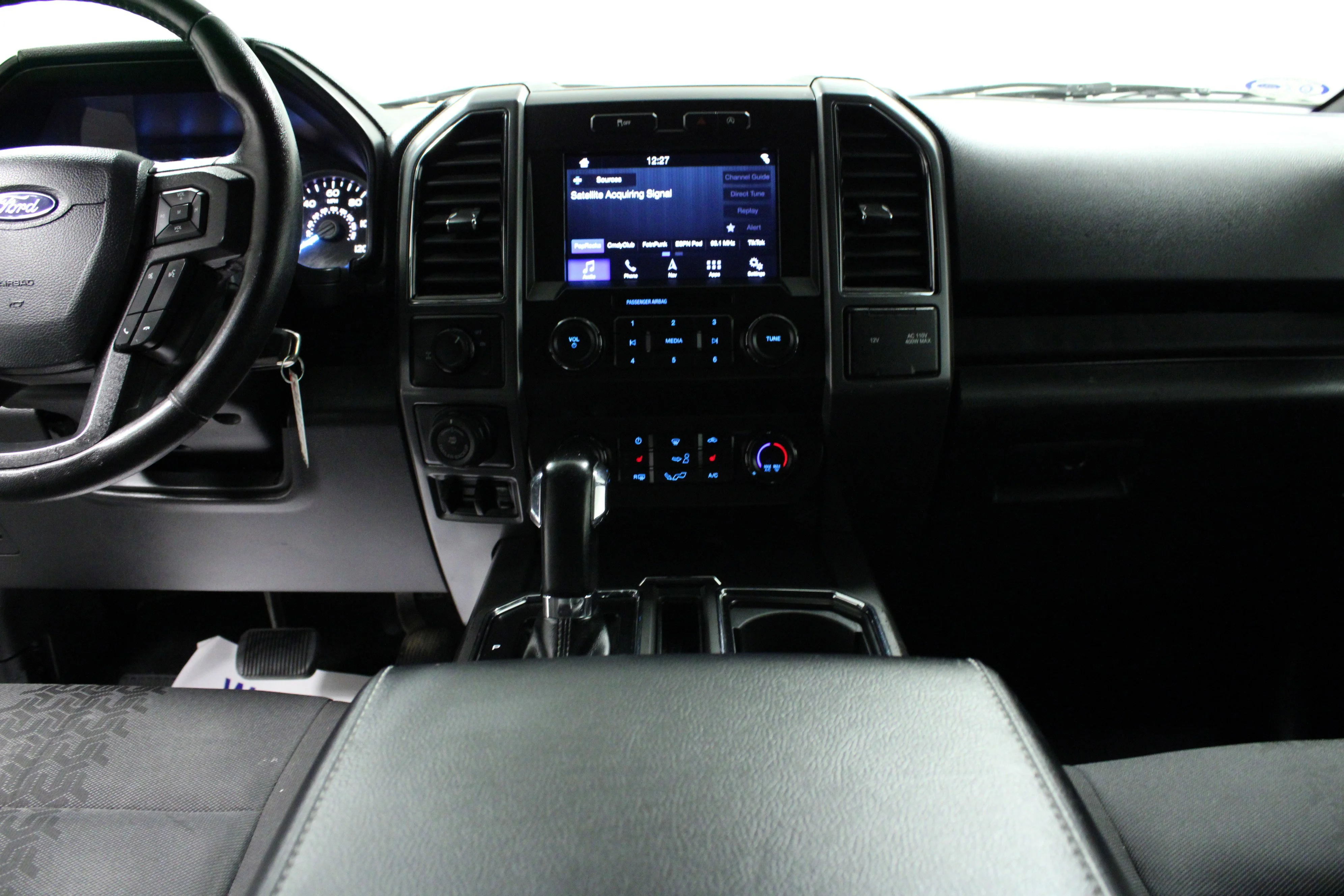 Used 2019 Ingot Silver Ford XLT image 19