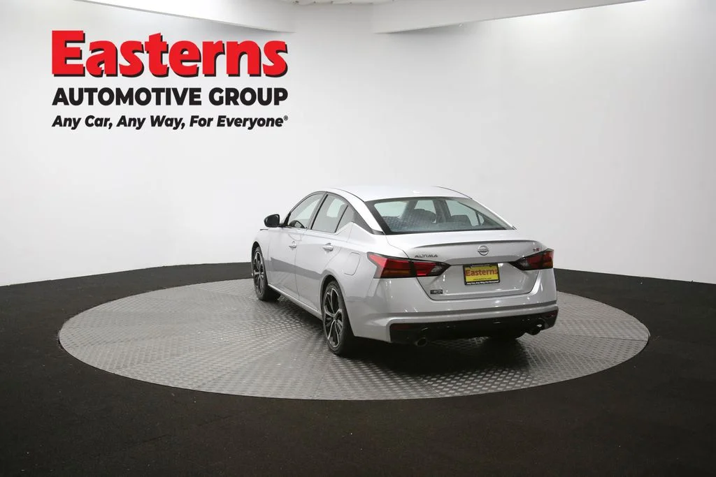 Used 2023 Silver Nissan 2.5 SR image 64