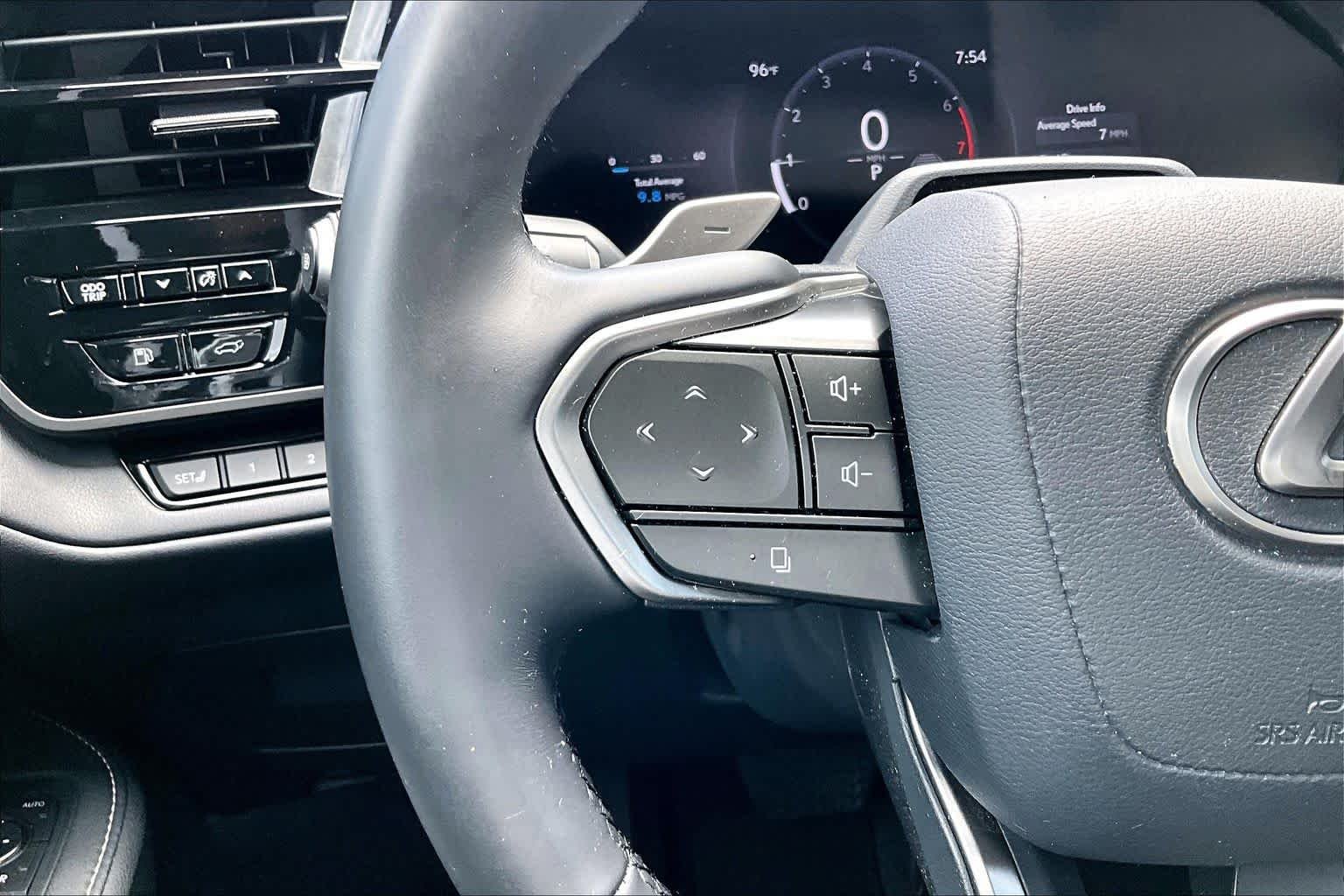 Used 2024 Wind Chill Pearl Lexus Luxury image 22