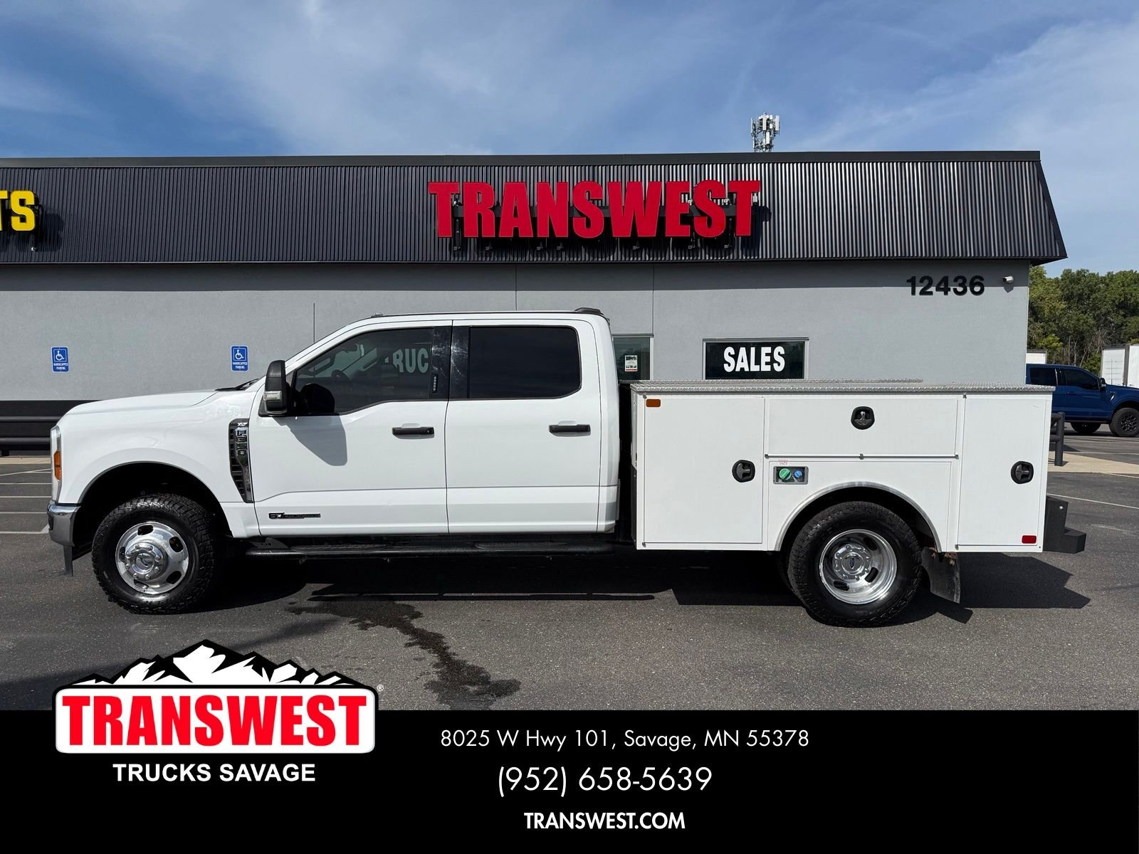 Used 2024 Ford F-350 Super Duty XLT with VIN 1FT8W3DT7RED83815 for sale in Minneapolis, Minnesota
