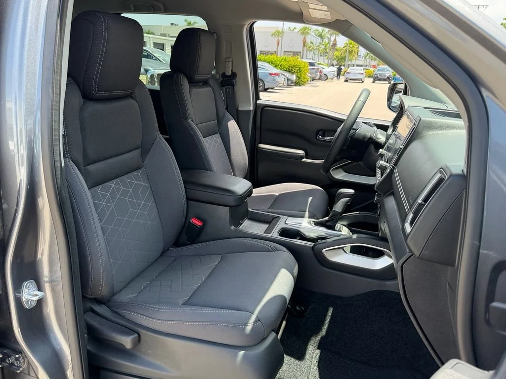 Used 2025 Gray Nissan SV image 15