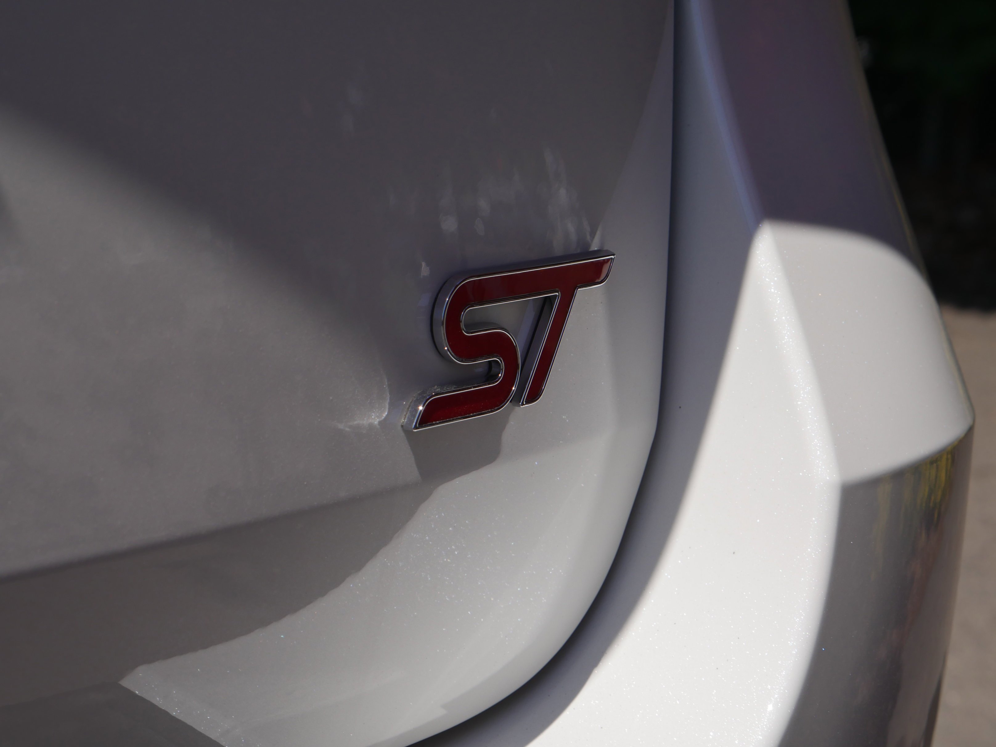 New 2026 Star White Metallic Tri-Coat Ford ST image 21