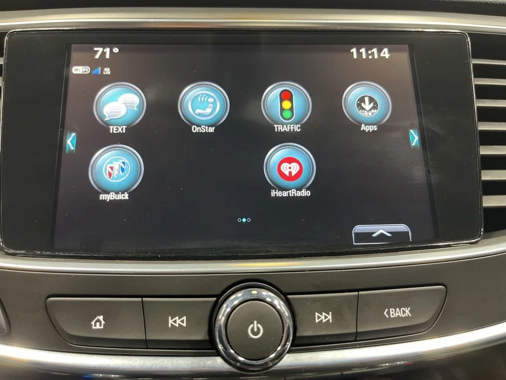 Used 2019 Pepperdust Metallic Buick Essence image 21
