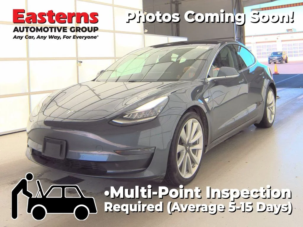 Used 2018 Gray Tesla Mid Range image 1