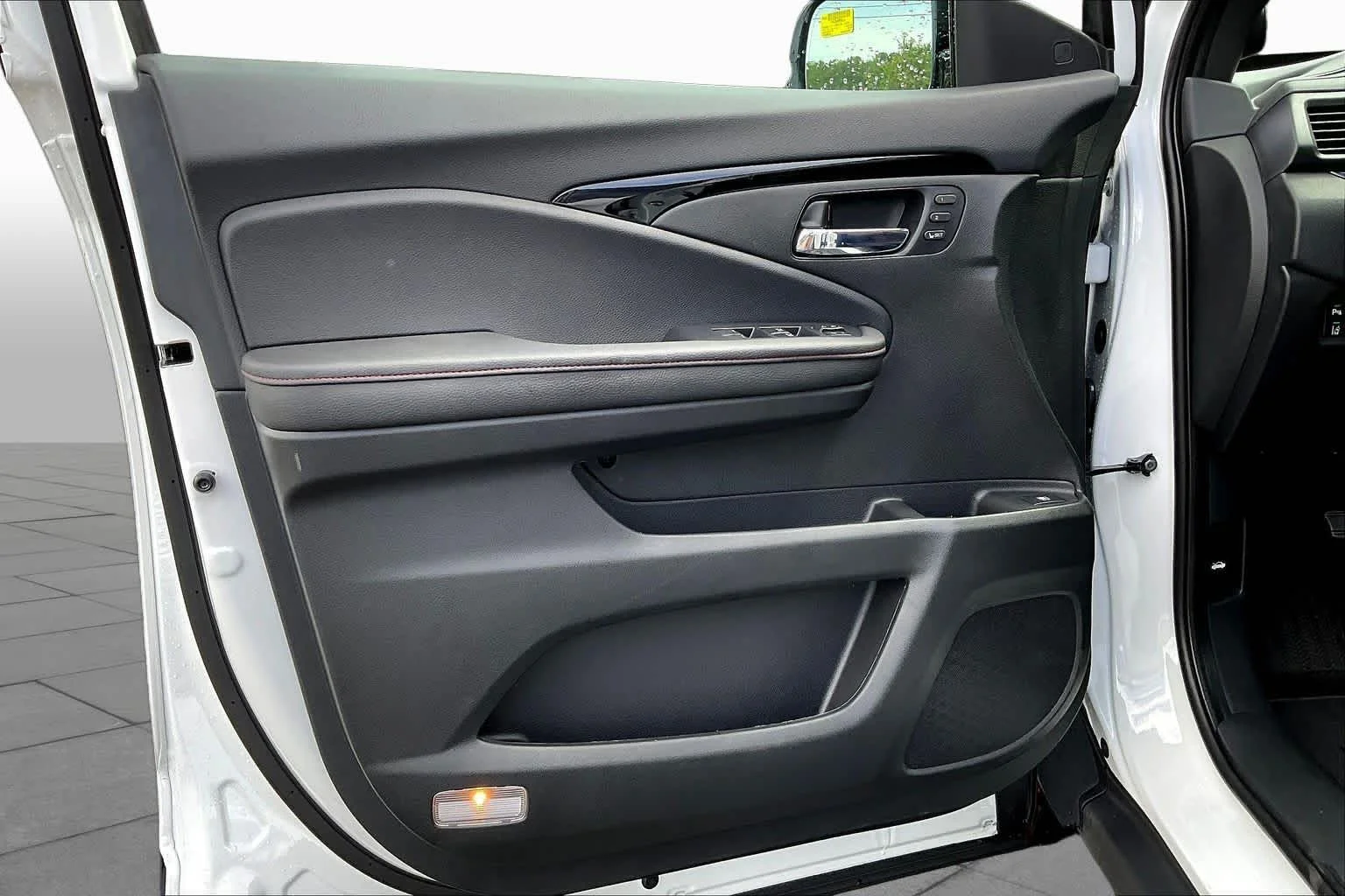 New 2026 Platinum White Pearl Honda Black Edition image 10