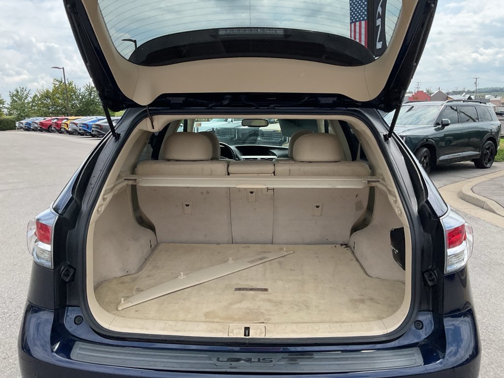 Used 2013 Deep Sea Mica Lexus Base image 17